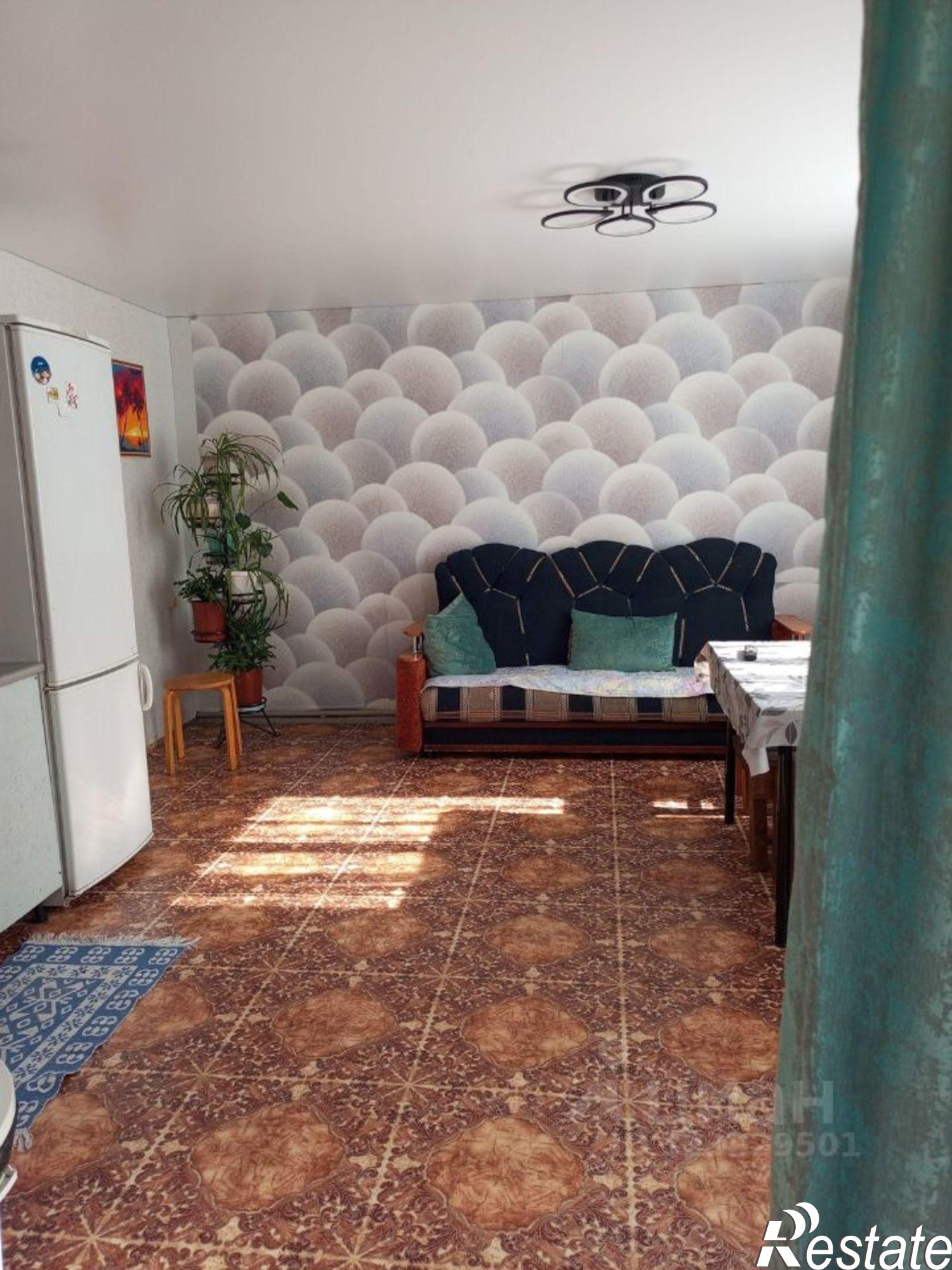 Купить дачу, дом, коттедж за 12 000 000 рублей на Садовая улица, 36