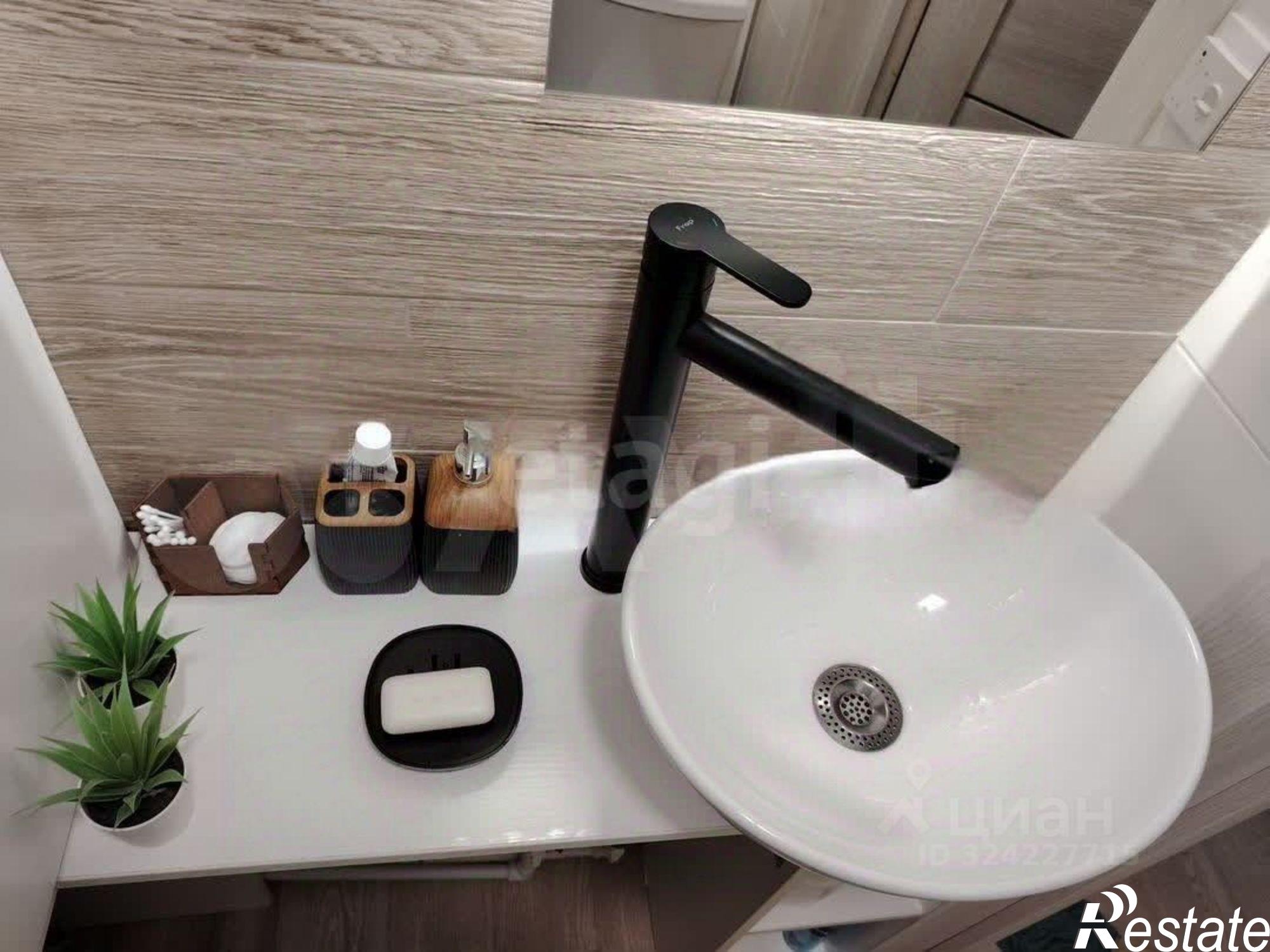 Купить квартиру за 8 900 000 рублей на ул Заводская, 136