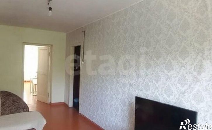 3-комн квартира Горно-Алтайск, улица Григория Чорос-Гуркина, 34